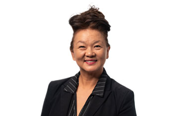 Headshot of Euni Cho