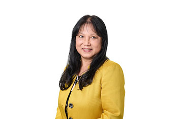 Headshot of Huong Le